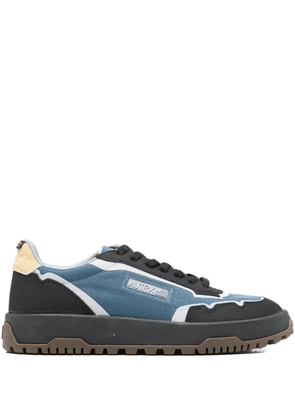 Autry Wildpace panelled trainers - Black