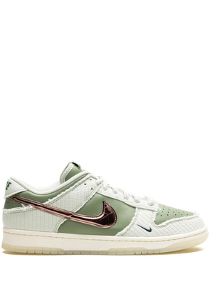 Nike Dunk Low 'Kyler Murray - Be 1 of One' sneakers - Neutrals