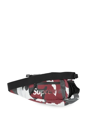 Supreme logo-print sling bag - Red