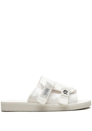 Suicoke KAW-Cab 'The Weeknd - White' slides