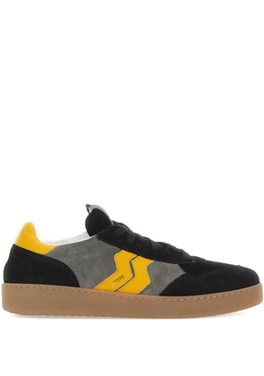 STRYPE leather sneakers - Black