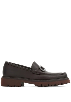 Ferragamo Gancini-buckle leather loafers - Brown