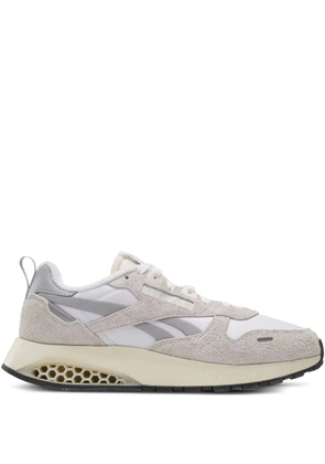 Reebok Classic 'Beige/White' sneakers - Grey