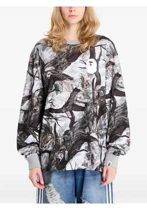 A BATHING APE® long-sleeve T-shirt - White