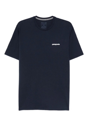 Patagonia logo-print organic-cotton T-shirt - Blue