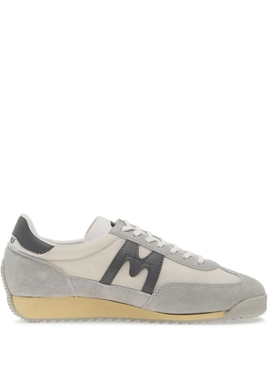 Karhu Mestari suede sneakers - Neutrals