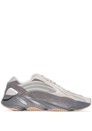 adidas Yeezy Boost 700 V2 'Tephra' sneakers - Grey