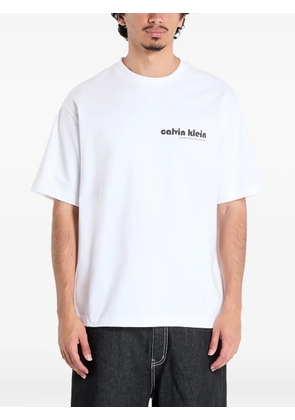 Calvin Klein Jeans logo-print short-sleeve T-shirt - White