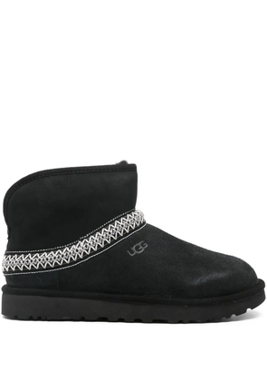UGG Classic Mini Crescent boots - Black