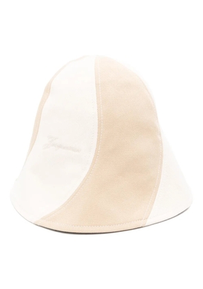 Jacquemus striped bucket hat - Neutrals