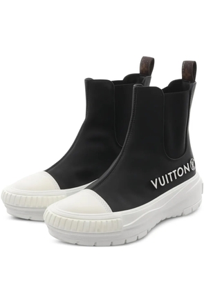 Louis Vuitton Pre-Owned 2021 side gore high cut sneakers - Black