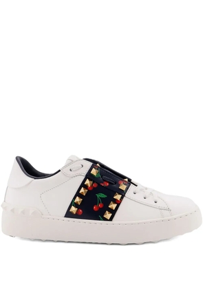 Valentino Garavani rockstud cherry sneakers - White