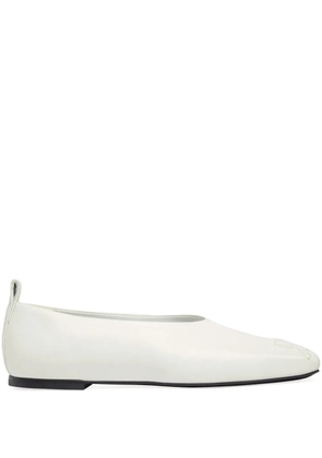 Courrèges minimal leather loafers - White