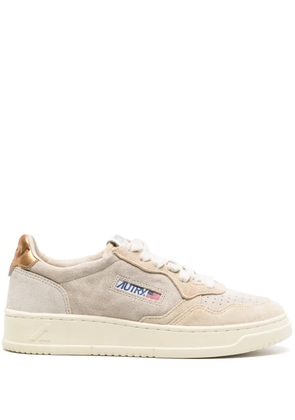 Autry Medalist low-top suede sneakers - Neutrals