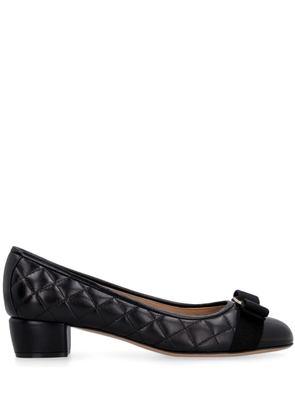 Ferragamo Ornament Vara-bow 40mm pumps - Black