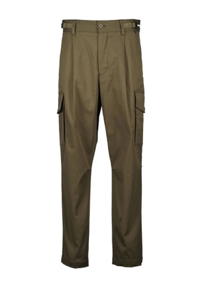 Moncler pleated logo patch trousers - Green