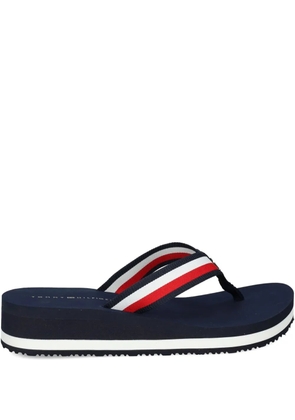 Tommy Hilfiger logo-plaque flip flops - Blue