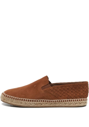 Bottega Veneta Pre-Owned 2024 Intrecciato suede espadrilles - Brown