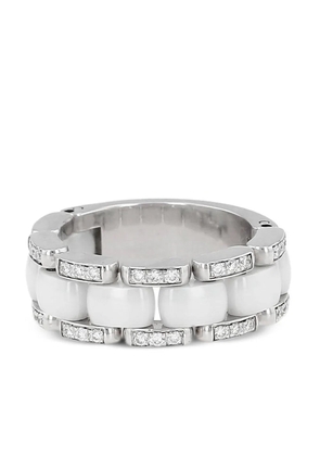 CHANEL Pre-Owned 18kt white gold ceramic and diamonds ring - Silver