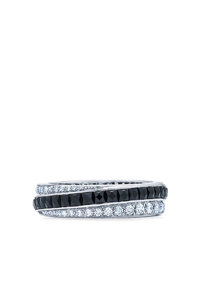 FRED LEIGHTON 18kt white gold onyx and diamond diagonal stripe eternity band ring - Silver