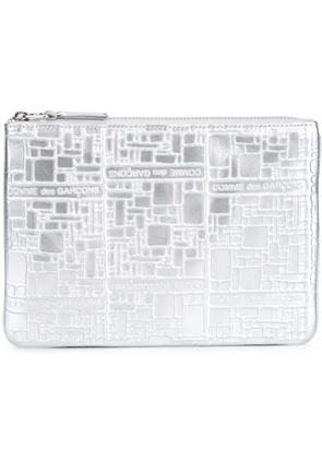 Comme Des Garçons Wallet embossed logo purse - Silver