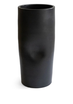 Origin Made large Portal clay vase (62,5cm) - Black
