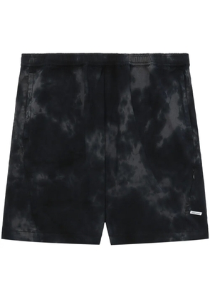 izzue logo-appliqué tie-dye shorts - Black