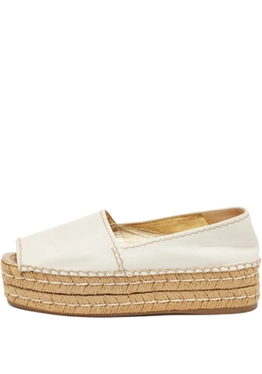 Prada Pre-Owned 2024 leather platform espadrilles - White