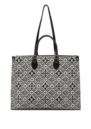 Louis Vuitton Pre-Owned Louis Vuitton OnTheGo GM jacquard-monogram tote bag - Black