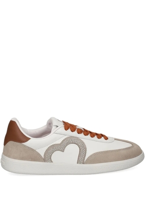 Love Moschino heart-appliqué sneakers - White