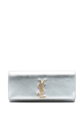 Saint Laurent Pre-Owned 2014 Metallic Calfskin Cassandre clutch bag - Silver