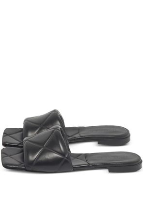 Bottega Veneta Pre-Owned Intrecciato weave slides - Black