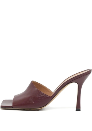 Bottega Veneta Pre-Owned leather mules - Red