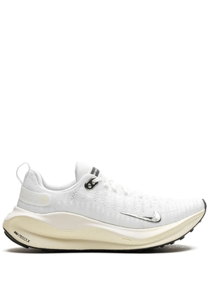 Nike ReactX Infinity Run 4 'Chrome Sail' sneakers - White