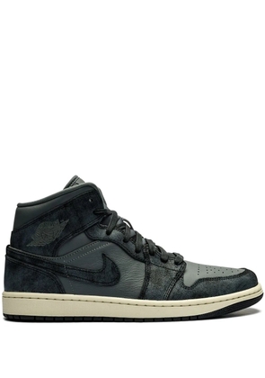 Jordan Air Jordan 1 Mid 'Distressed Smoke Grey' sneakers