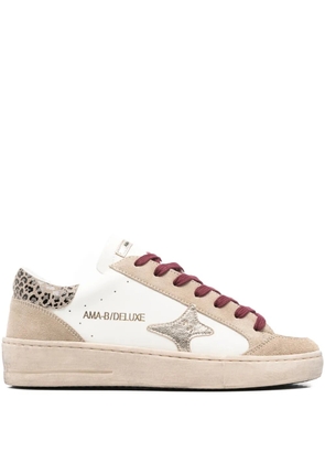 Ama Brand Deluxe star-motif sneakers - White
