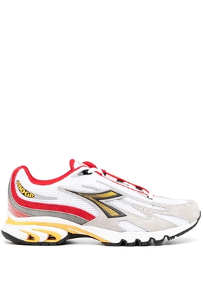 Diadora Mythos Propulsion 280 - White