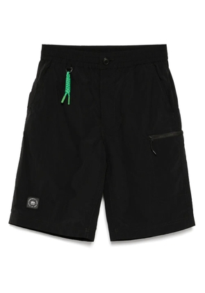 izzue logo patch shorts - Black