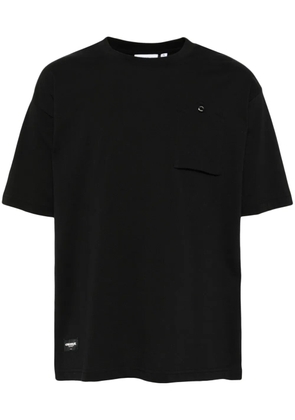 CHOCOOLATE logo-patch t-shirt - Black