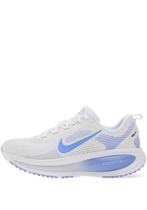 Nike Vomero 18 running sneakers - White
