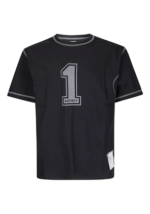 Satisfy Softcell number-print T-Shirt - Black