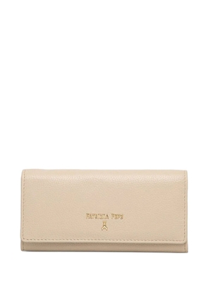 Patrizia Pepe logo-plaque purse - Neutrals