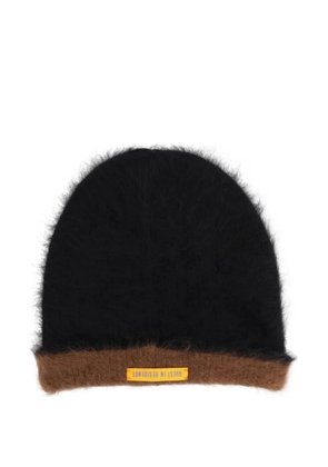 Guest In Residence fluffy knit beanie hat - Black