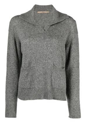 Nuur V-neck fine-knit jumper - Grey