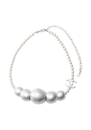CHANEL Pre-Owned 1986-1988 faux-pearl necklace - Silver