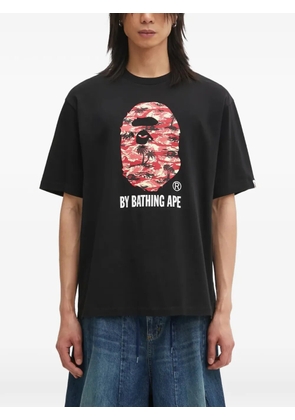 A BATHING APE® graphic-print crew-neck T-shirt - Black