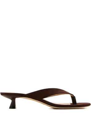Stuart Weitzman 35mm low-heeled thong sandals - Brown