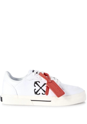Off-White New Low Vulcanized canvas sneakers