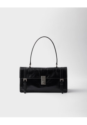 Medium leather handbag