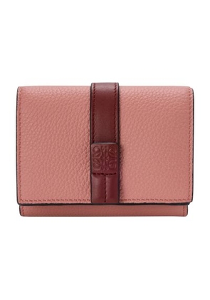 Trifold wallet in soft grained calfskin